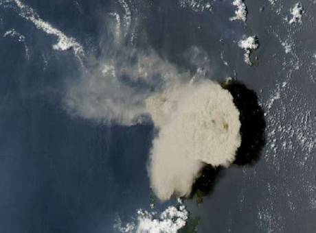 NASA Aqua/MODIS image of Ruang eruption