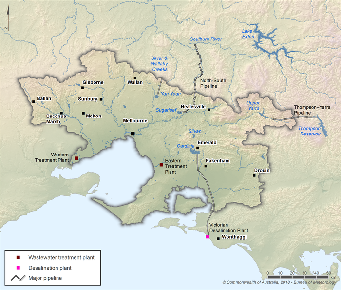 Map of the urban water system infrastructure. There are 2 wastewater treatment plants located within the region and 1 desalination plant located outside the region boundary to the southeast near Wonthaggi. There are also 4 major pipelines that deliver water from outside of the region to Melbourne's urban system. The Thompson–Yarra Pipeline connects the Thompson Reservoir northeast of the region to the Upper Yarra River. The North–South Pipeline connects the Goulburn River north of the region with Sugarloaf Reservoir. A pipeline connects Silver and Wallaby Creeks north of the region with Yan Yean Reservoir. A pipeline connects the Victorian Desalination Plant to the Cardinia Reservoir.