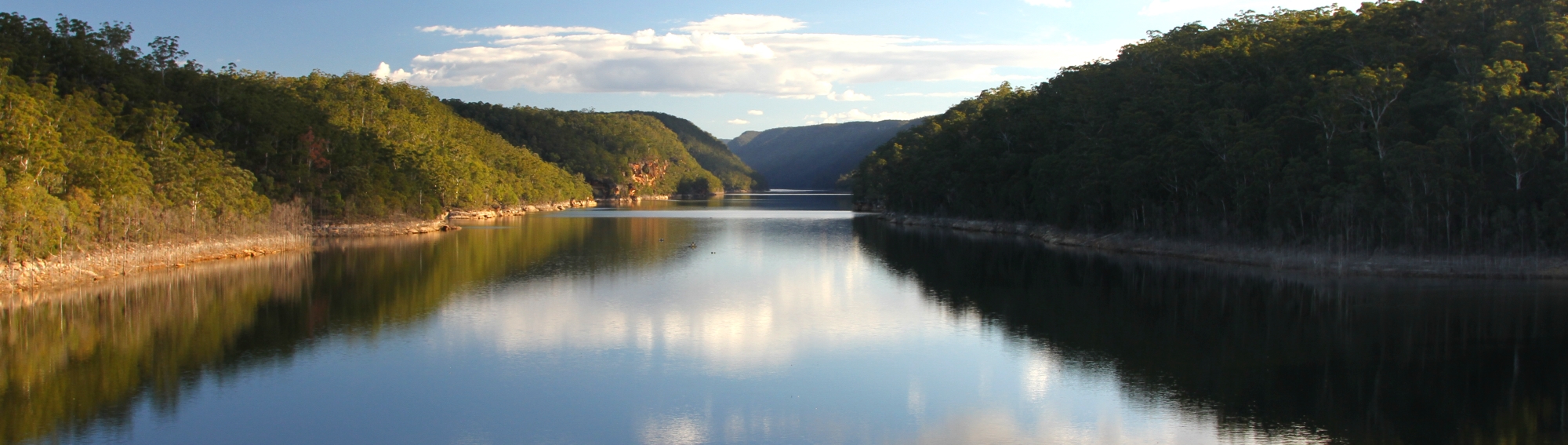 Warragamba Reservoir, Sydney region (WaterNSW © 2014)