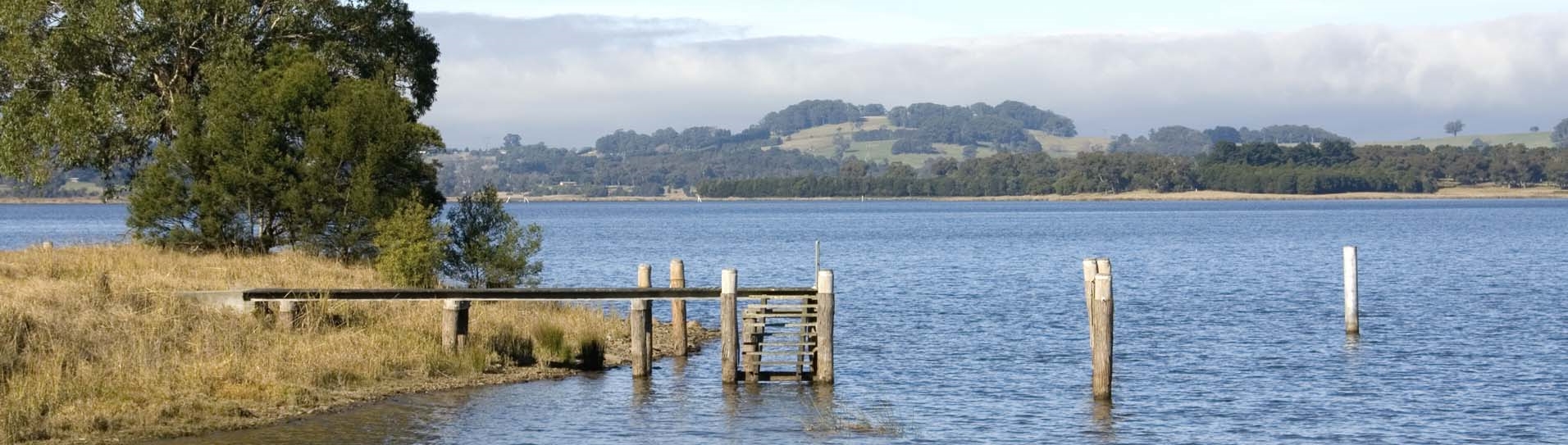 Wingecarribee Reservoir, Sydney region (istock © Phillip Minnis)