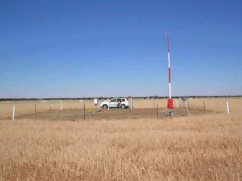 DENILIQUIN AIRPORT AWS