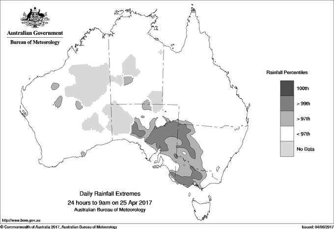 Australian daily rainfall extreme area maps